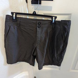 Closet closing 5/14, make offer! PrAna Alana shorts NWT